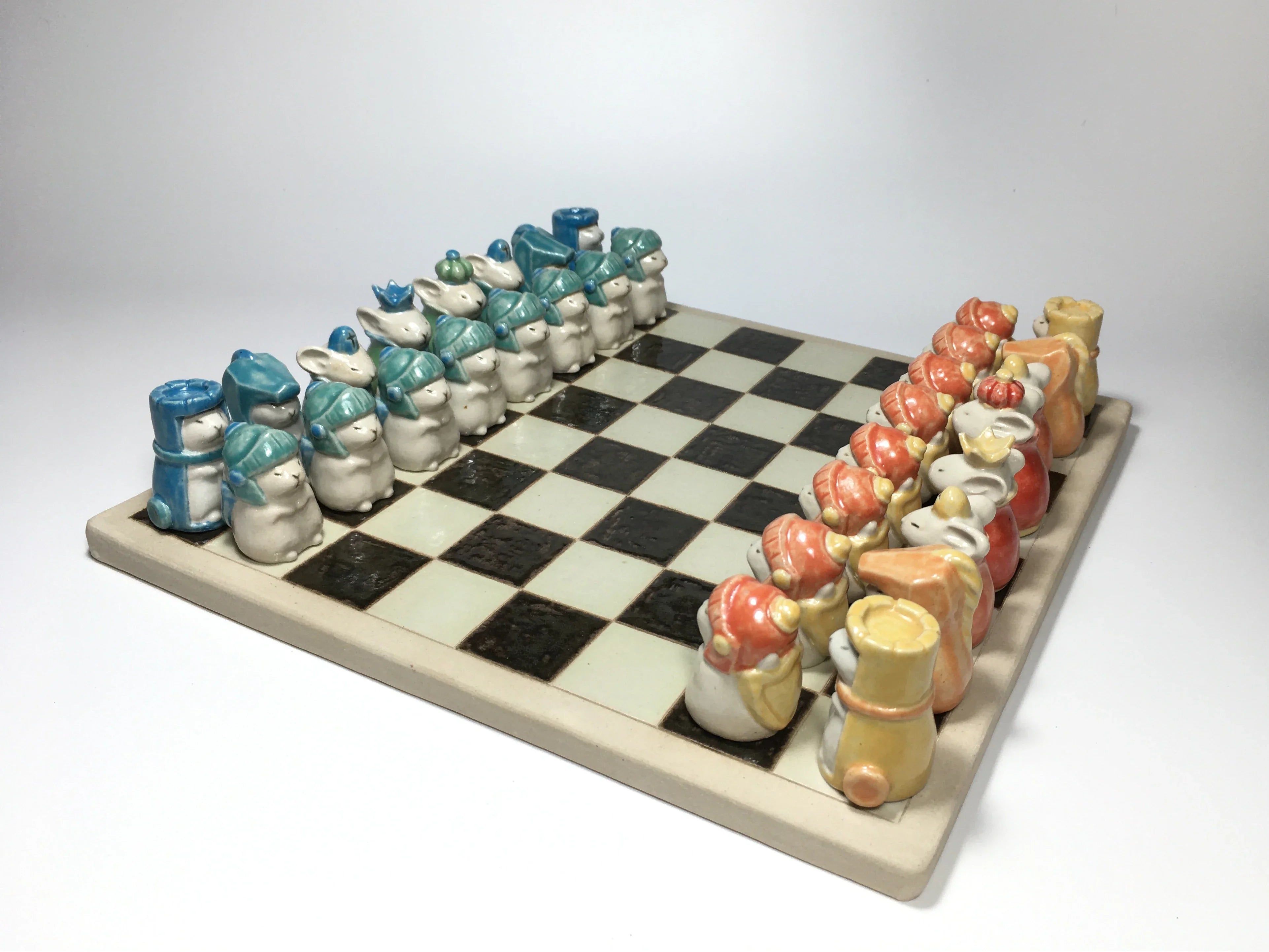 Ceramic Hamster Chess Set - Nghich Dat - Clay Play – Nghịch Đất